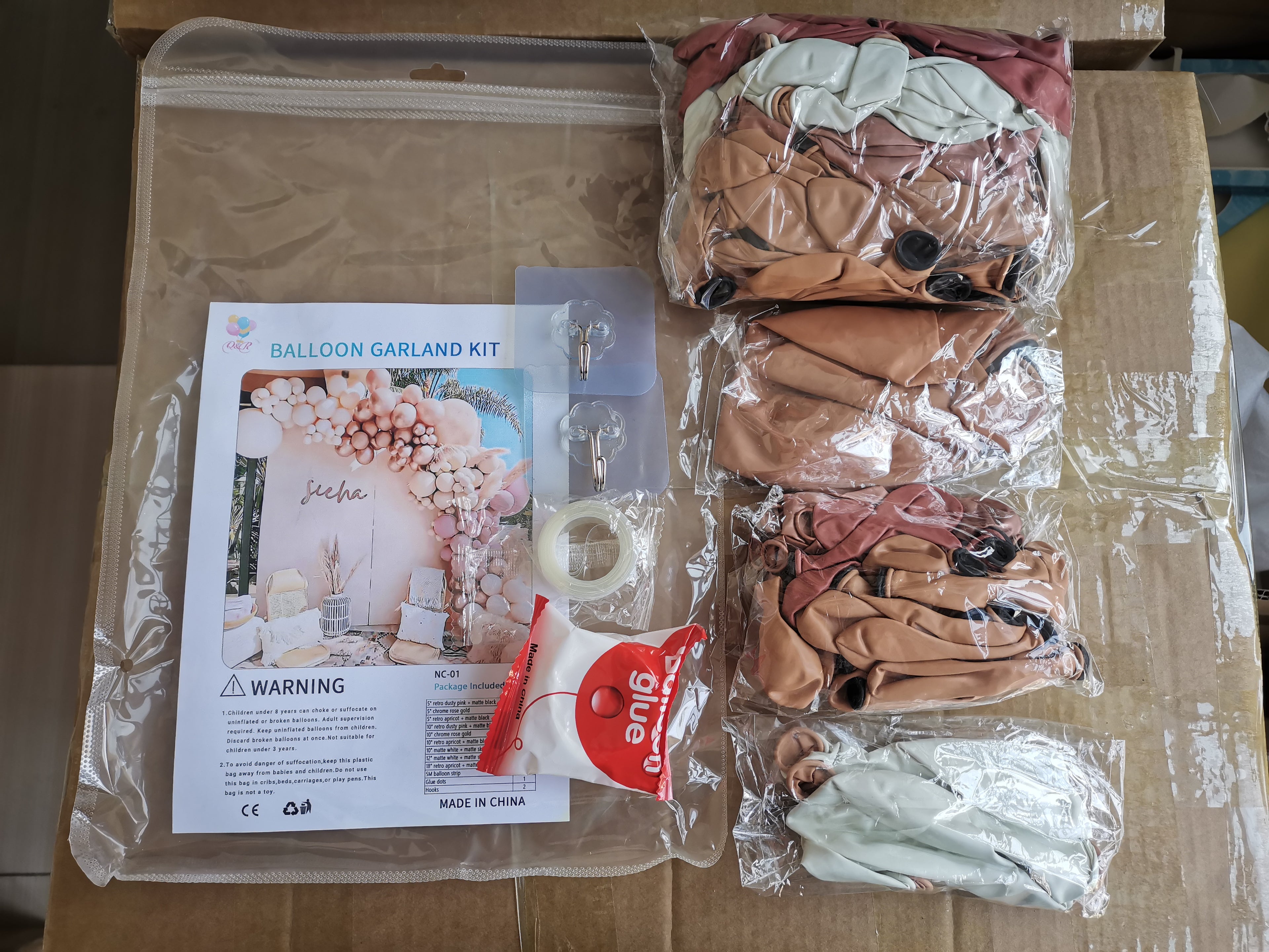 Blush Pink & Rose Gold Balloon Arch Kit (126pcs)