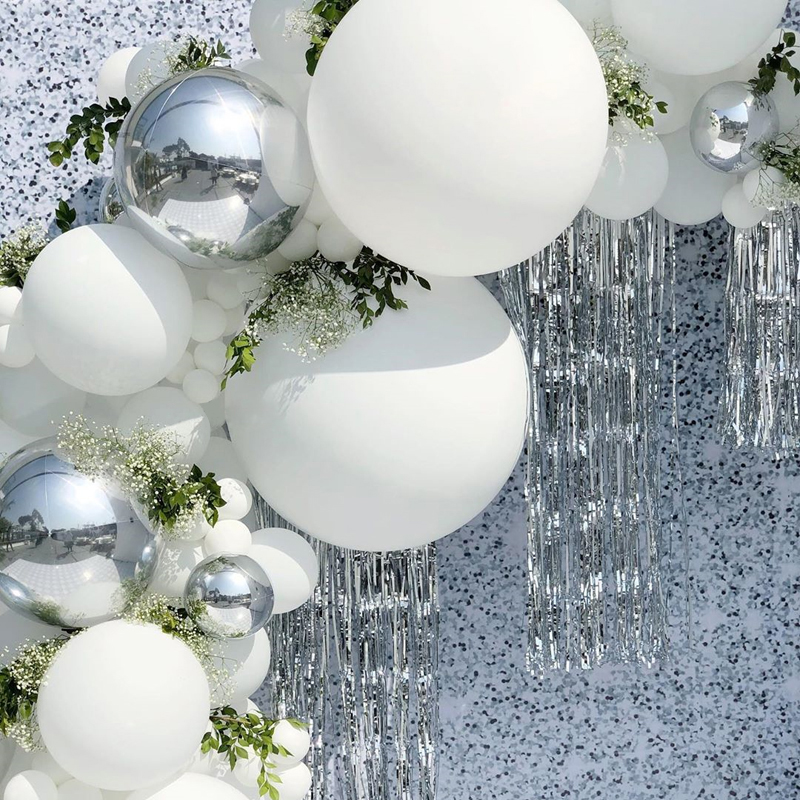 White & Silver Balloon Arch Kit – Matte White, Confetti & 4D Silver Foil Balloons for Birthday, Wedding & Luxury Party Decor (125 Pieces)